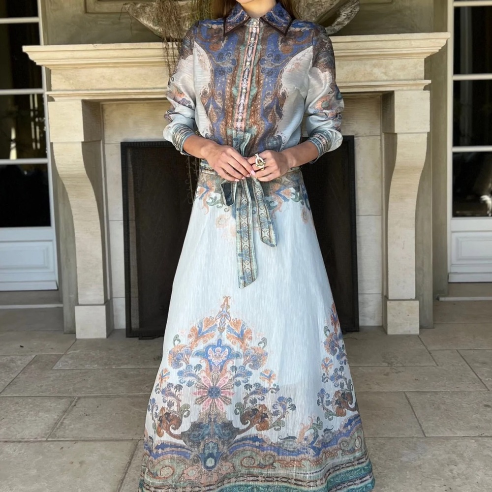 Elegant Paisley Print Blouse - Picture 10 of 12